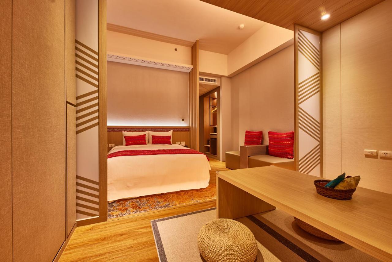 Uni-Resort Ku-Kuan Heping  Buitenkant foto